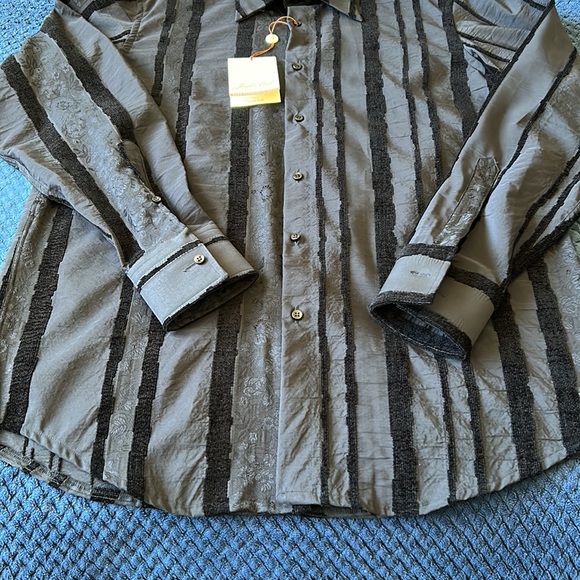 Joseph’s cloak shirt - Picture 3 of 8